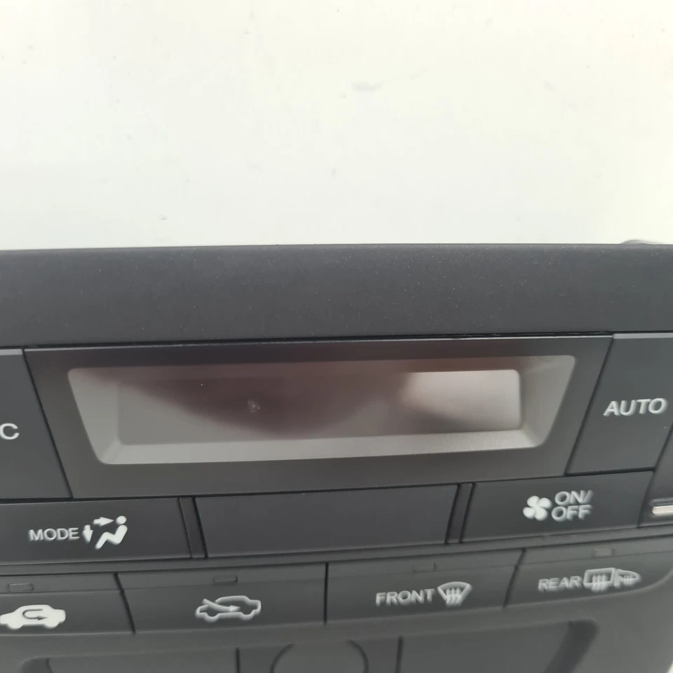 Honda Civic Climate Controls 9th Gen 02/12-04/16 - Image 3 of 4