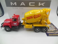 Scarce First Gear 19-2586 Mack R Model Mixer Twin Cities 1:34 scale