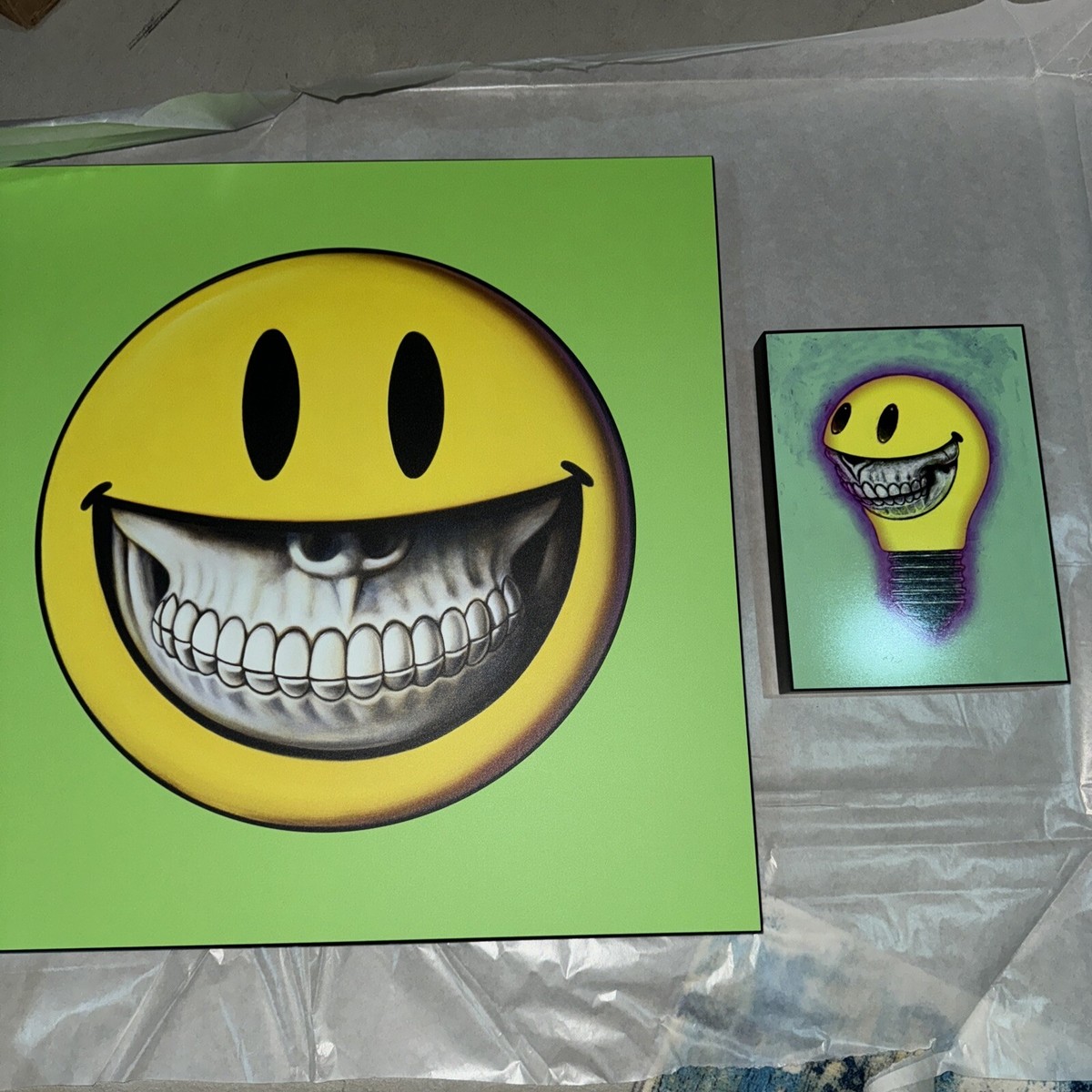 RON ENGLISH Signs Of The Crimes & Grin Bulb limited edition - Lime