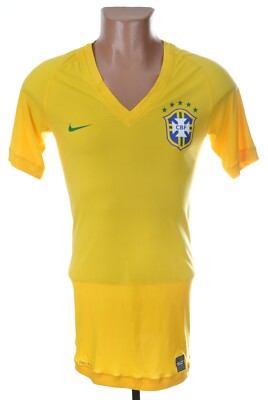 BRAZIL NATIONAL TEAM 2014/2015 PRO COMBAT FOOTBALL SHIRT NIKE SIZE