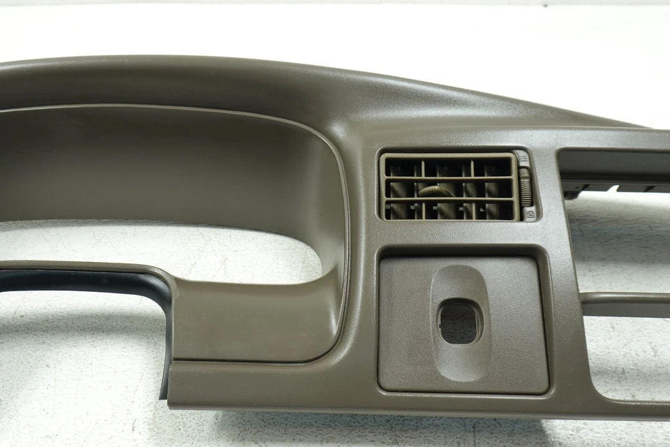 Cuadro de instrumentos Ford Excursion 2000-2005 OEM ventilaciones bisel de ajuste tostado/marrón | W6062 Foto 3 de 4