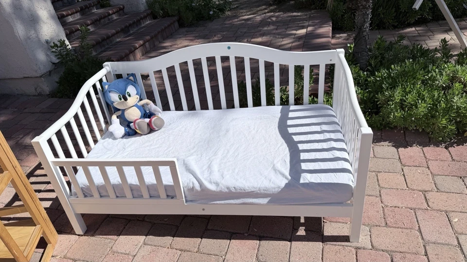 Детская кроватка с матрасом - Изображение 3 из 4