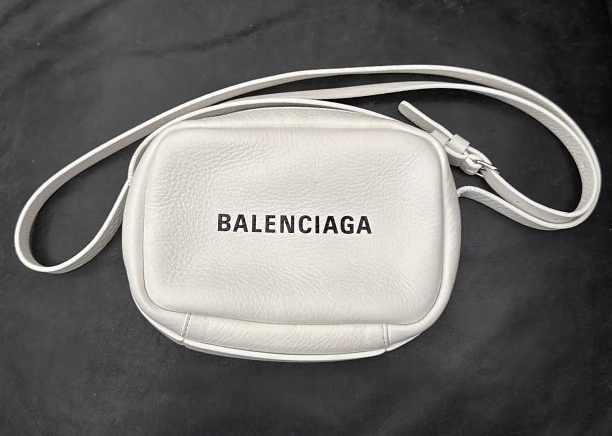 Balenciaga Crossbody White Calfskin Leather Everyday Camera S Bag View 2
