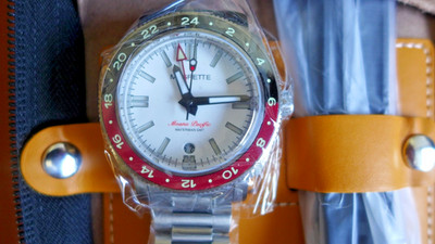 MAGRETTE MOANA PACIFIC WATERMAN GMT TITANIUM DIVER WATCH (NEW)