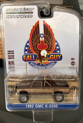 Greenlight Hollywood Fall Guy 1:64 GMC K-2500 Diecast Model
