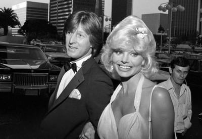 Gary Sandy and Loni Anderson Circa 1980's Movie TV Historic Old Photo 3