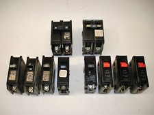Lot of 10 Used Circuit Breakers: Double 20A  30A, 4x 15A and 4x 20A Lot L4 