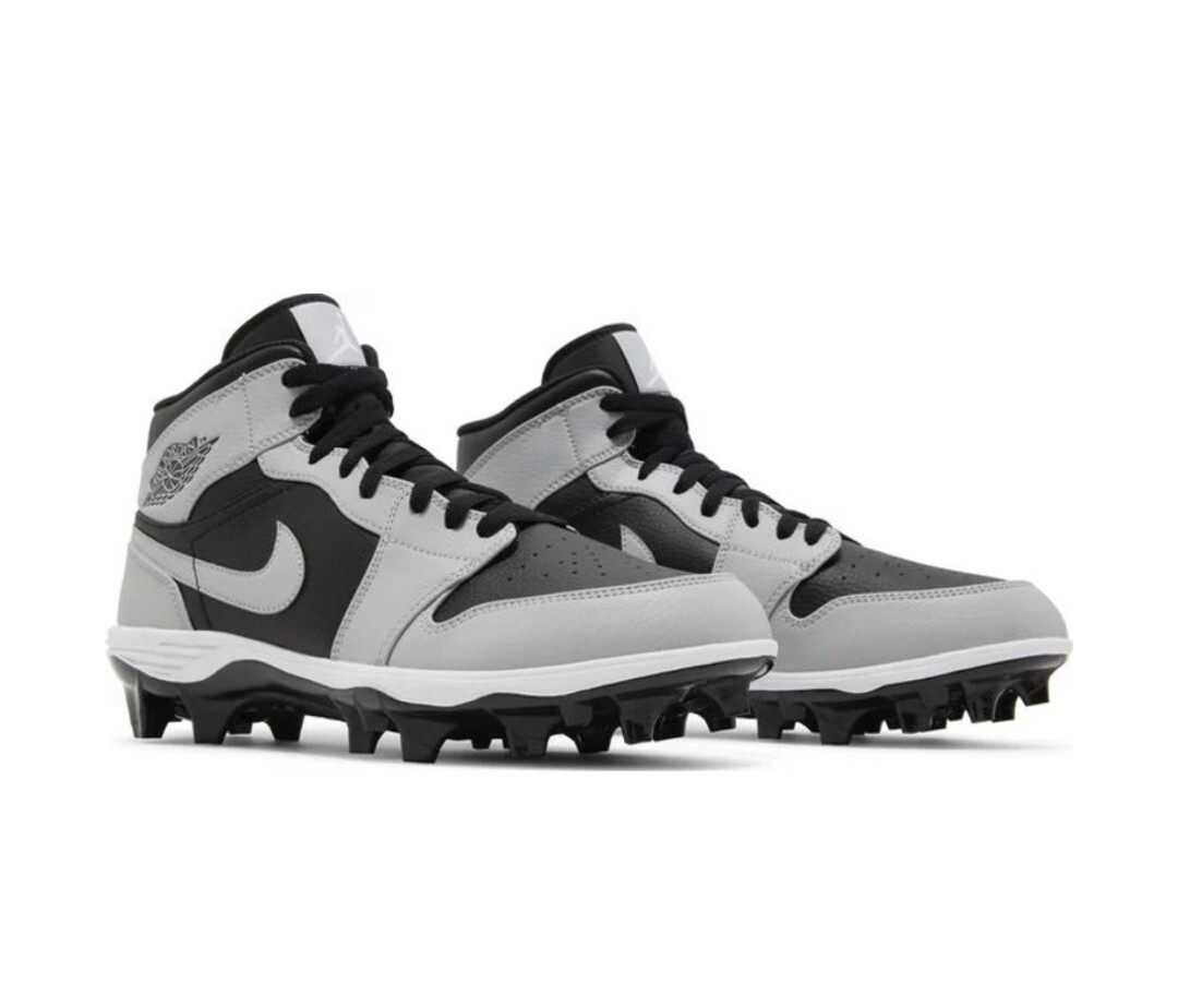 jordan cleats size 14