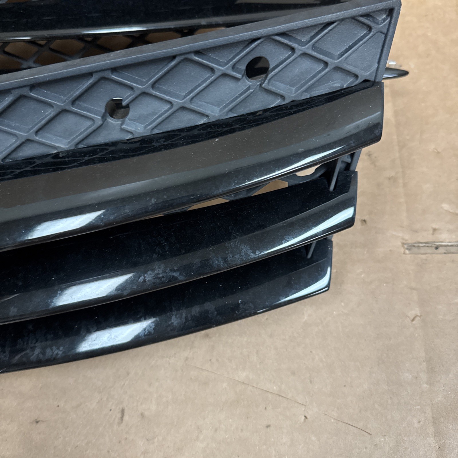 Rear Bumper Right Left Trim Panel Air Vent Grille Audi R8 2014 2015 Side 3125