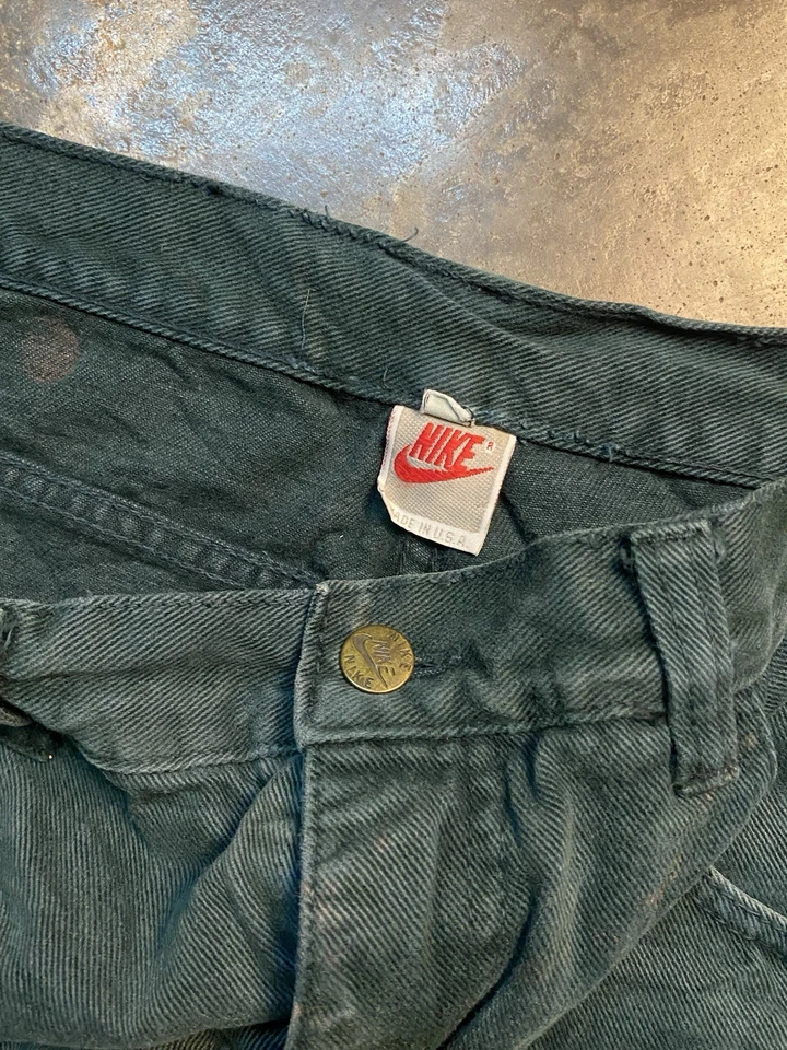 Vintage 90s Nike Denim Jorts “Dark Green “ (Waist 35) - Image 4 of 4