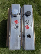 Vintage 1959-1986 Chevrolet Small Block Corvette Crossed Flags Valve Covers