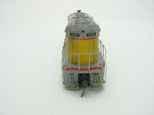 Athearn HO #3806FW ~ SD-9 EMD Powered Diesel ~ Union Pacific #457 ~ Original Box - Picture 5 of 8