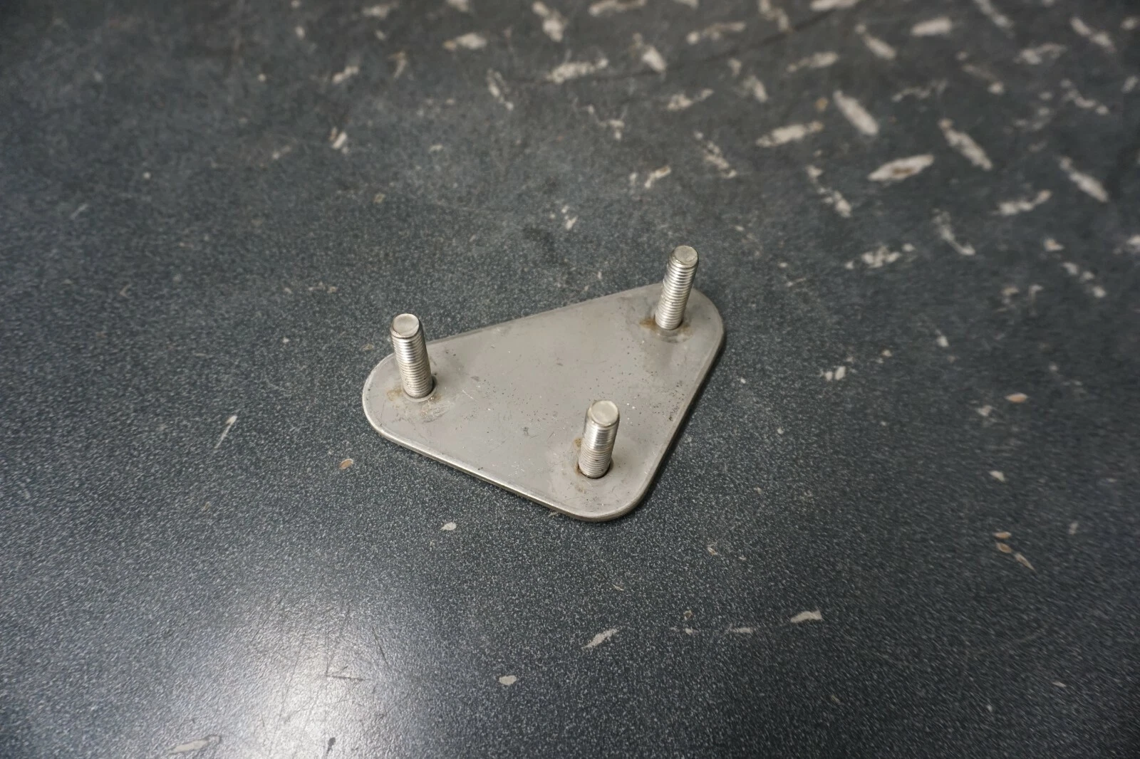 1998-2005 Yamaha OEM Servo Mount Lower Bracket Plate Freshwater WaveRunner