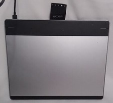 Wacom CTH-680 Intuos Model for illustration production M size model Used