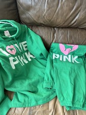 VS PINK NEW OVERSIZED GREEN CAMPUS SWEATPANTS  CAMPUS PULLOVER OLD SCHOOL M