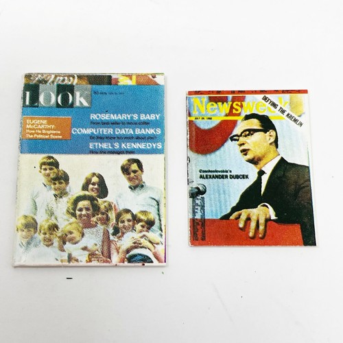 Lot Puppenhaus Miniatur Zeitschriften Time Life New Yorker Look Newsweek & Zeitung - Bild 2 von 14