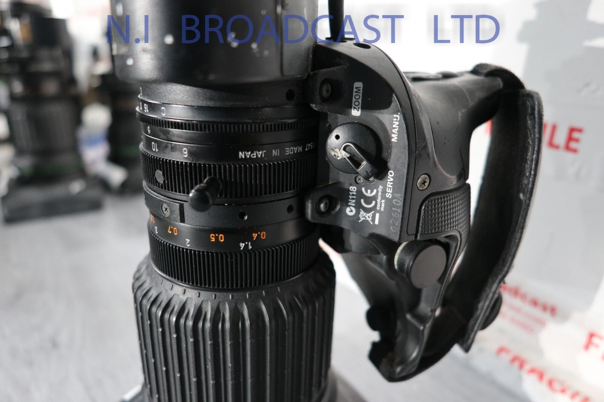 ビデオカメラ Canon YJ13x6B4 IRS SX12 Canon YJ13x6B4 IRS SX12