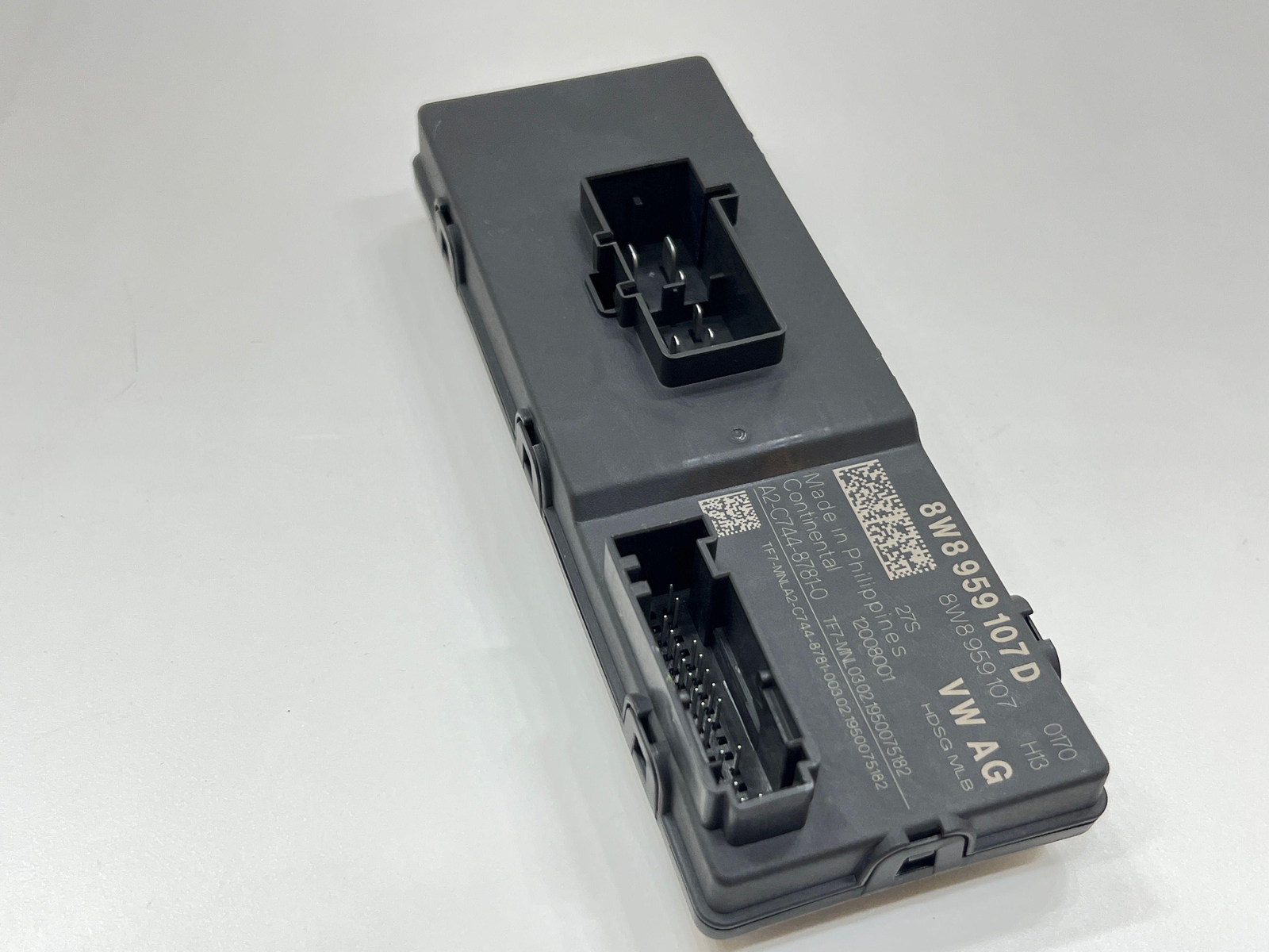 REAR POWER LIFTGATE TAILGATE CONTROL MODULE OEM 8W8959107D AUDI Q7 