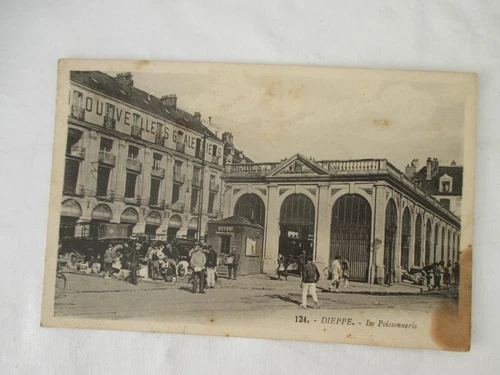 Old postcard 76 Dieppe La Poissonnerie old postcard
