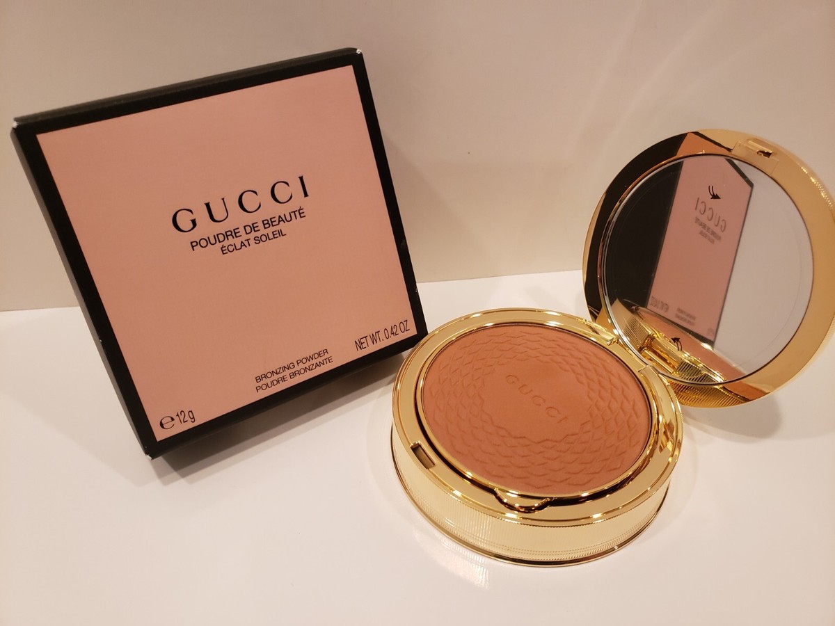 グッチパウダーブロンザー Gucci Poudre de Beaute Eclat Soleil Bronzing Powder #01 Ltd