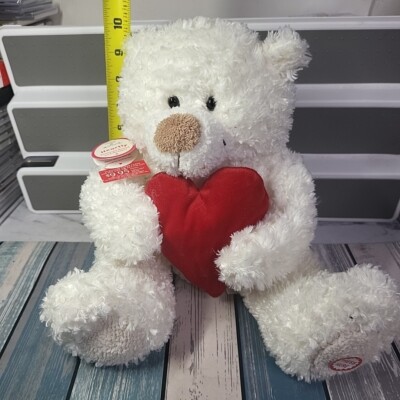 Hallmark ''Hug Me Squeeze Me Love Me'' Talking & Moving Love Bear Heartly NWT