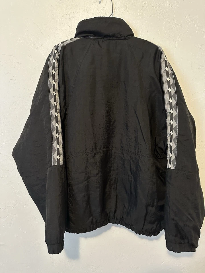 Chaqueta Deportiva Lotto Vintage Años 90 Calcio Italia Nylon Aislada L-XL Negra Fútbol Foto 2 de 4