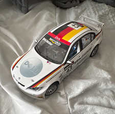 AUTOart BMW 1:18 DTM 2004 BMW 320si WTCC #43 Dirk Müller DELL Diecast