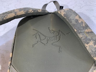 ARC'TERYX LEAF BLADE 21 Backpack 21L Digital Camo Military