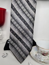 Vintage Wemlon By Wembley Wide Tie Necktie Polyester Grey Black Pink Stripes