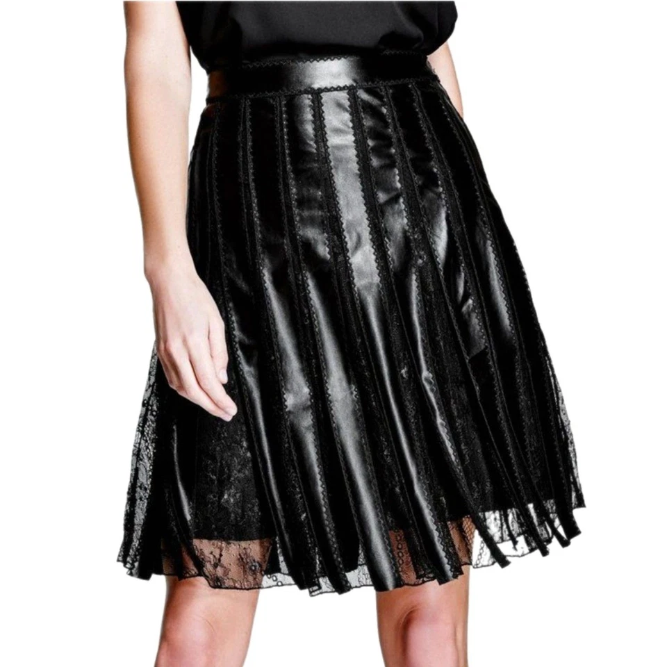 Saia Marciano nova com etiquetas Aviana Jet preta couro vegano e franja de renda linha A, tamanho 8 - Imagem 2 de 4