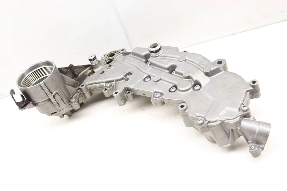 Porsche Boxster 2009-2012 - Carcasa filtro aceite motor 9A110702001 Foto 2 de 4