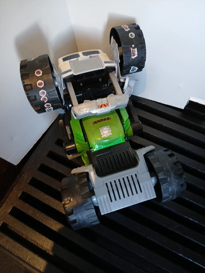 Matchbox Stinky The Garbage Truck.  Complete.  Electronics Not Tested  - Image 3 of 4