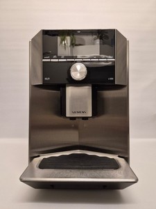 SIEMENS EQ9 s500 Kaffeevollautomat - Edelstahl