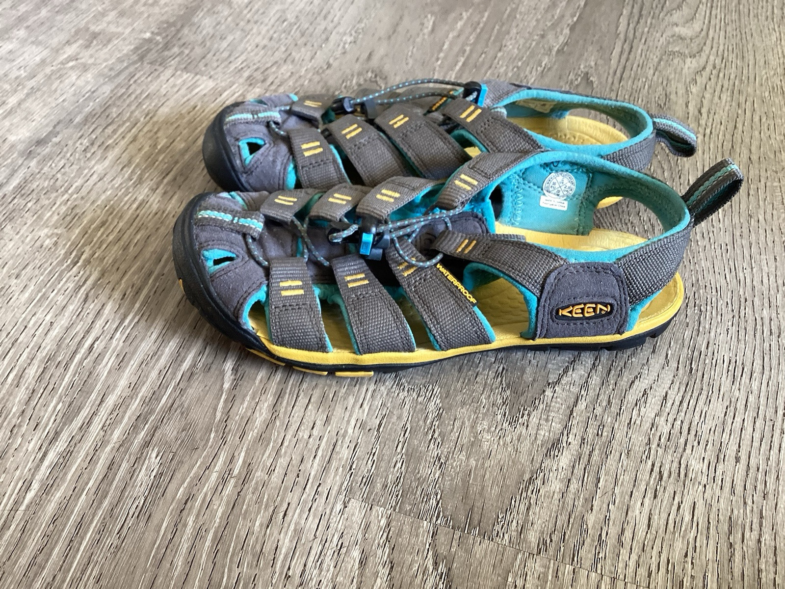 KEEN Sandali donna taglia 5 impermeabili trasparenti antiscivolo grigio blu 010114