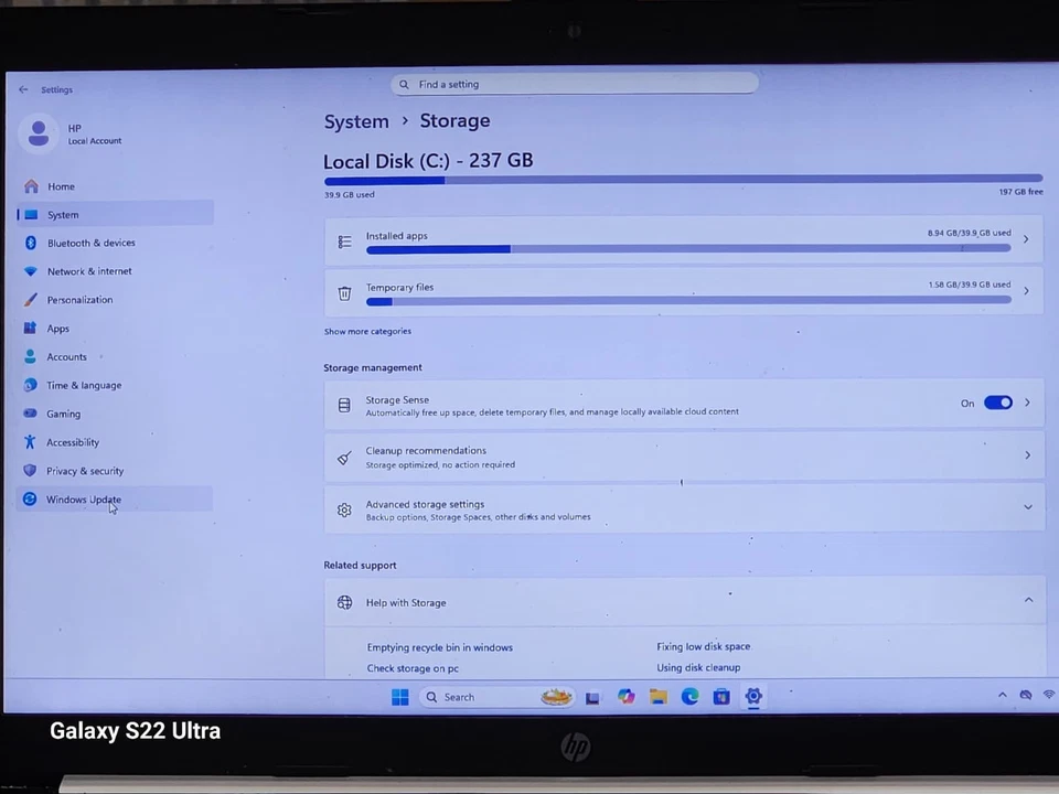 HP 17-byoo17cy 17.3'' PANTALLA TÁCTIL RAM 8GB ALMACENAMIENTO 256NVMe CORE i5 8ª GENERACIÓN WIN 11 Foto 3 de 4