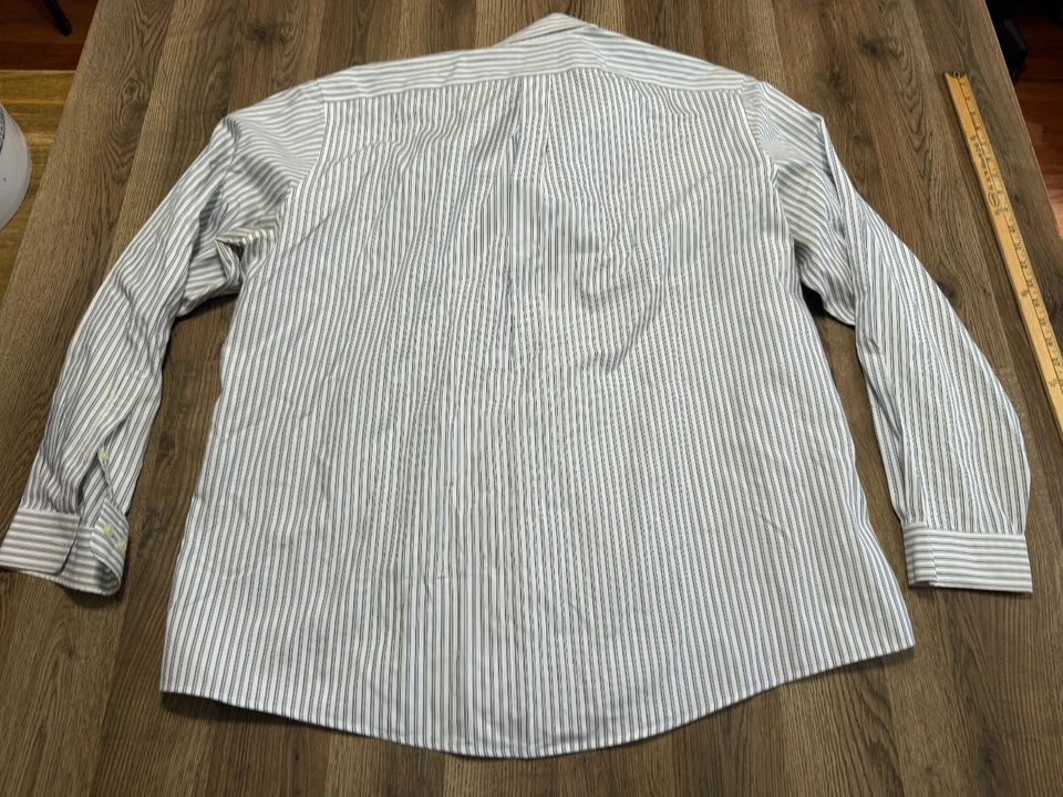 Eddie Bauer Shirt, Men's Blue Grey White Long Sleeve Button Up Relaxed Fit - Image 2 of 4