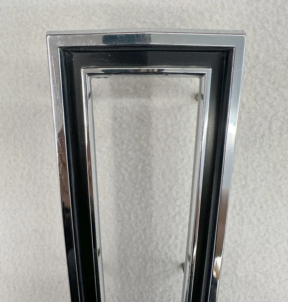 Chrysler Newport 1965 nuevo MoPar parrilla emblema bisel 2 puertas 4 puertas convertible 65 Foto 2 de 4