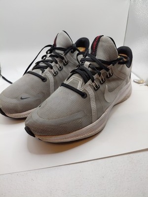 Nike Quest 4 Light Smoke Grey Black White Red Sneakers Shoes DA1105-007 Men 8.5
