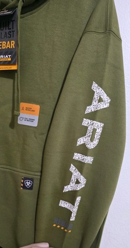 NUEVO CON ETIQUETAS Ariat Sudadera con Capucha Para Hombres Verde Oliva Hombre Manga Estampado Barras de Refuerzo Calavera Logo Talla L - Imagen 2 de 7