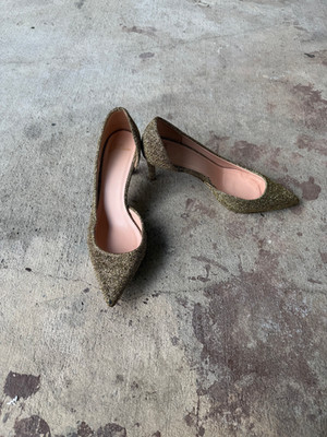 J Crew Colette D'Orsay Gold Pumps Women's Shoe Size 9.5