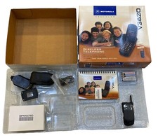 New Motorola V3620 Phone In Box w/ Accessories