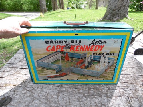 Juego de juegos Kennedy con capa de acción Marx buen estado - Imagen 11 de 12