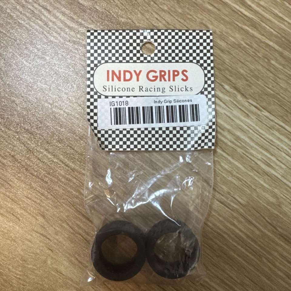 Pack Con 3 Neumáticos Indy Grip Silicona Racing Slicks 1/32 Ig1018 Indy Grip Silicona Foto 2 de 3