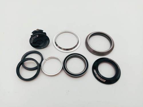FSA Orbit IS-3 HS2771A 1-1/8" to 1.5" IS42 / IS52 Tapered Integrate Headset - Picture 2 of 3