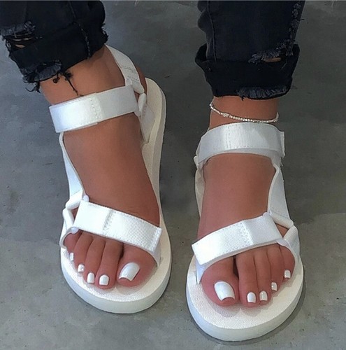 soda platform sandals