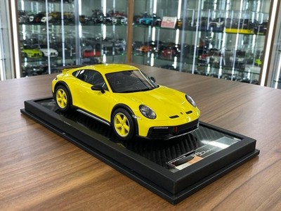 VIP Models Porsche 911 Dakar Yellow Limited 99 pcs Collector Model [1/18 Resin]