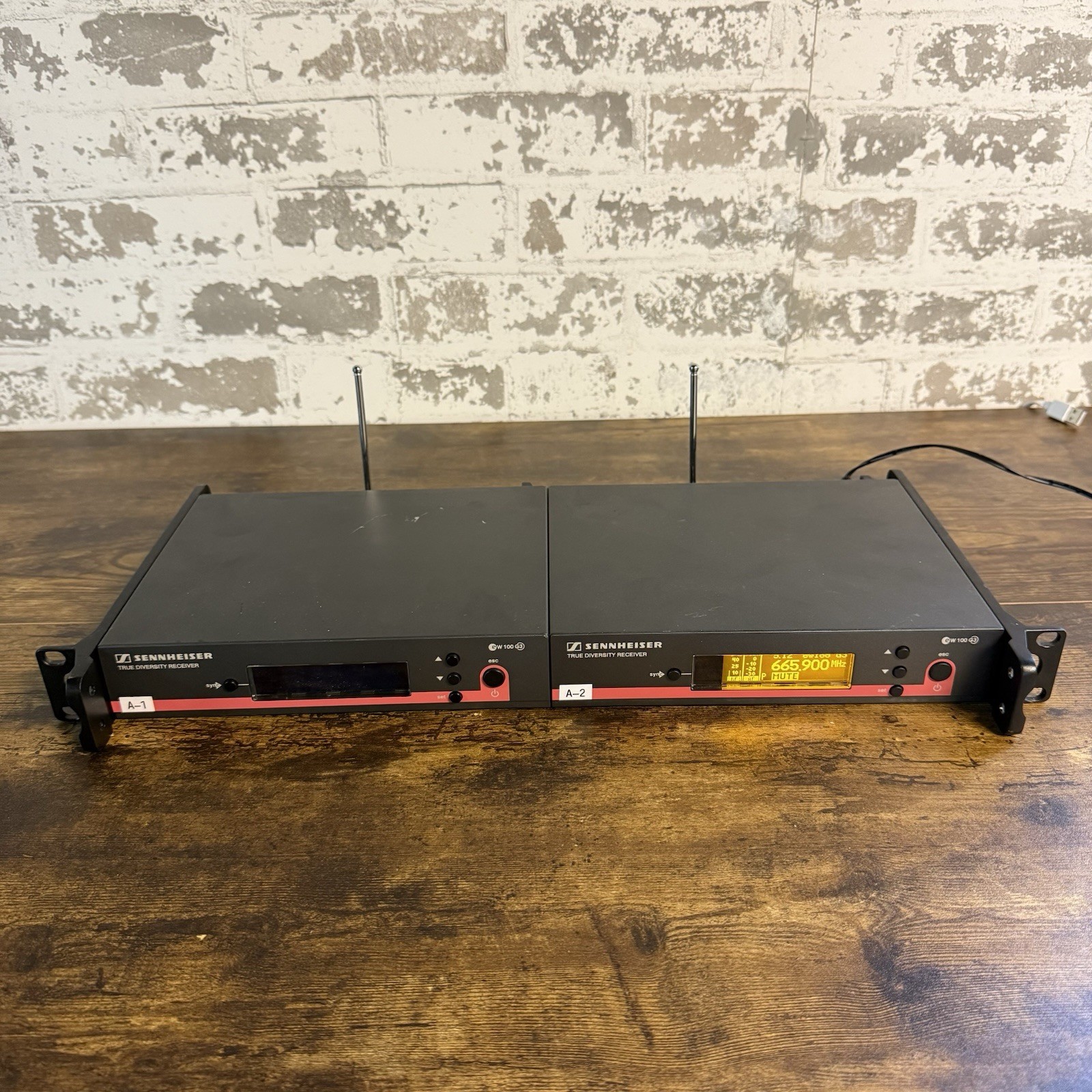 Lot of 2 - Sennheiser True Diversity Receiver Rack Mount EW 100 G3