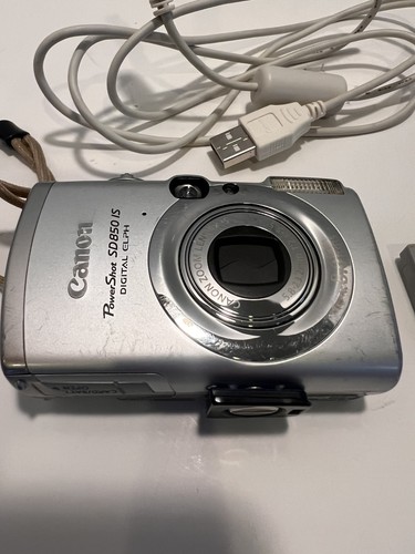 Canon PowerShot Digital ELPH SD850 IS 8.0MP Digital Camera PARTS! - Picture 2 of 4