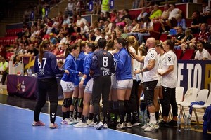 Sakura Hauge Norwegian handball player Buducnost Hummel L match worn excellent