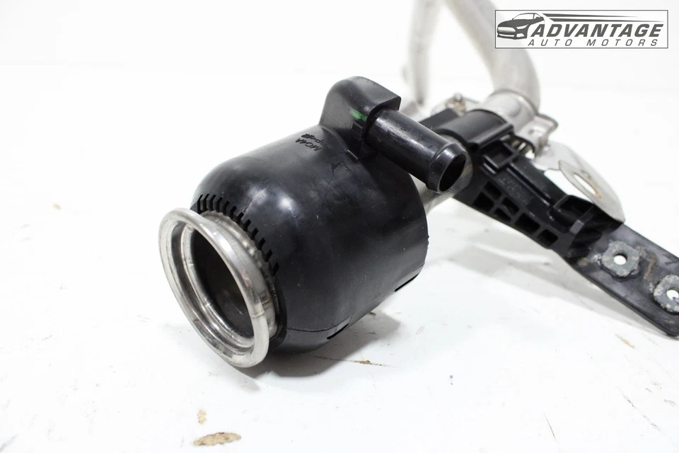 2016-2023 KIA SORENTO 2.5L L4 FUEL GAS TANK FILLER NECK HOSE TUBE PIPE OEM - Image 3 of 4